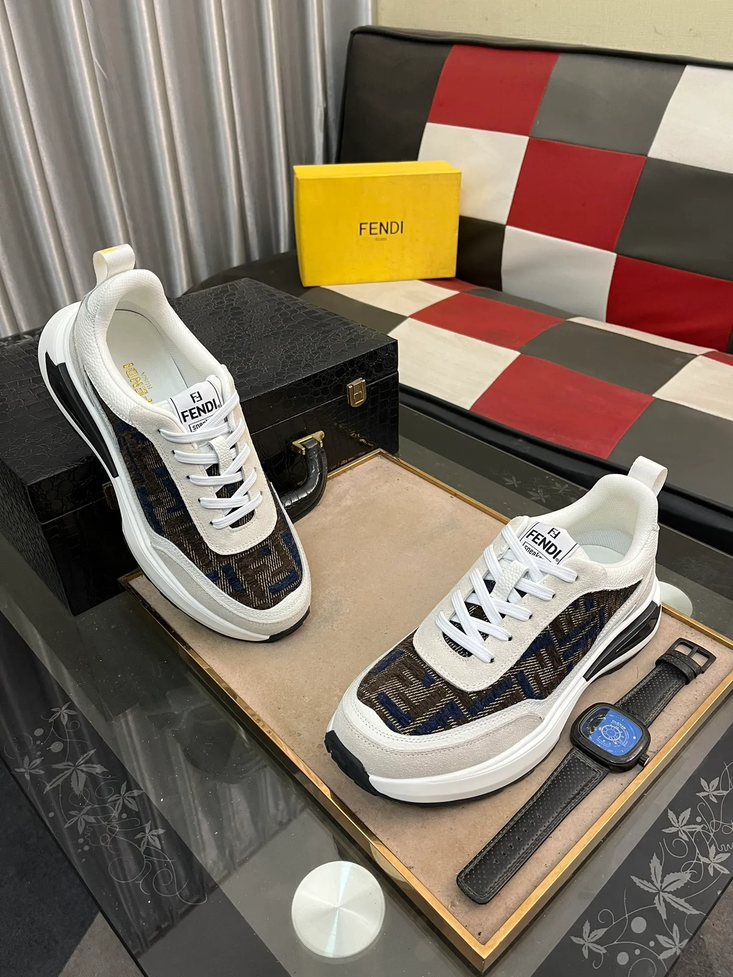 Men's Men's Shoes💰458⌚️⌚️[Fendi] Fendi's latest casual shoes for men! Available at counters simultaneously! Replica. The interior is made of top-grade sheepskin, and the original factory-supplied rubber outsole is used. Leading new fashion concepts. Matching code: 38-443️⃣Colors available